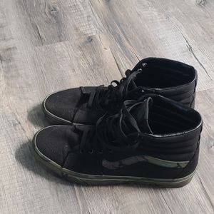 Vans 10.5 men Shoes.